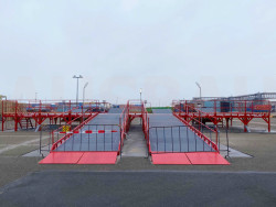 Rampas de carga que permiten cargar cuatro camiones al mismo tiempo